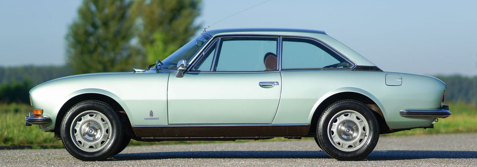 Peugeot 504 coupe